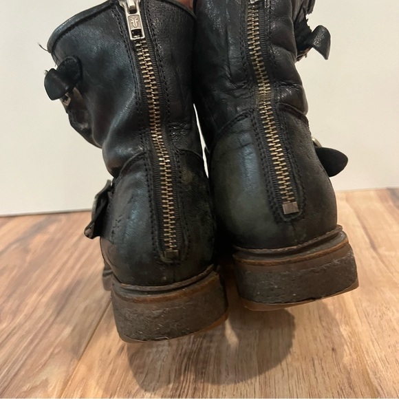 Frye Valerie 4015 Black Leather Sheepskin Motorcycle Engineer Ankle Boots - Picture 3 of 9